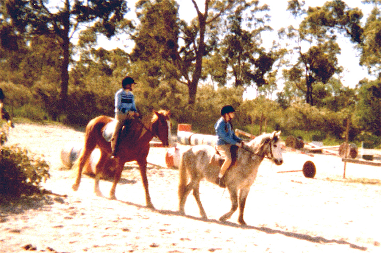 Caballo Stables, Jen and Siobhan riding